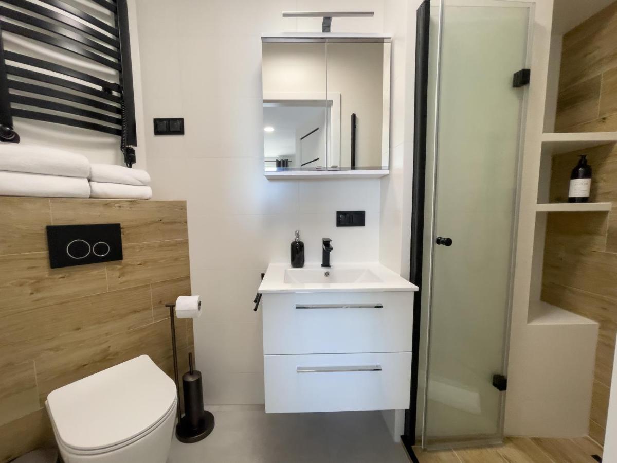 Urban Apartments Premium Baildona 18A, Free Garage, Self Check-In 卡托维兹 外观 照片